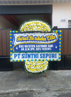 Papan Bunga Duka di Mustikajaya